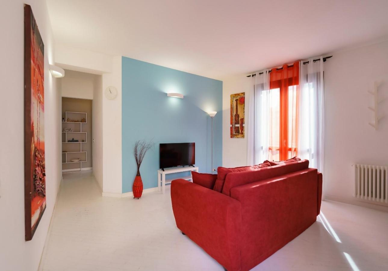 Guest Friends Apartment ตราปานี ห้อง รูปภาพ