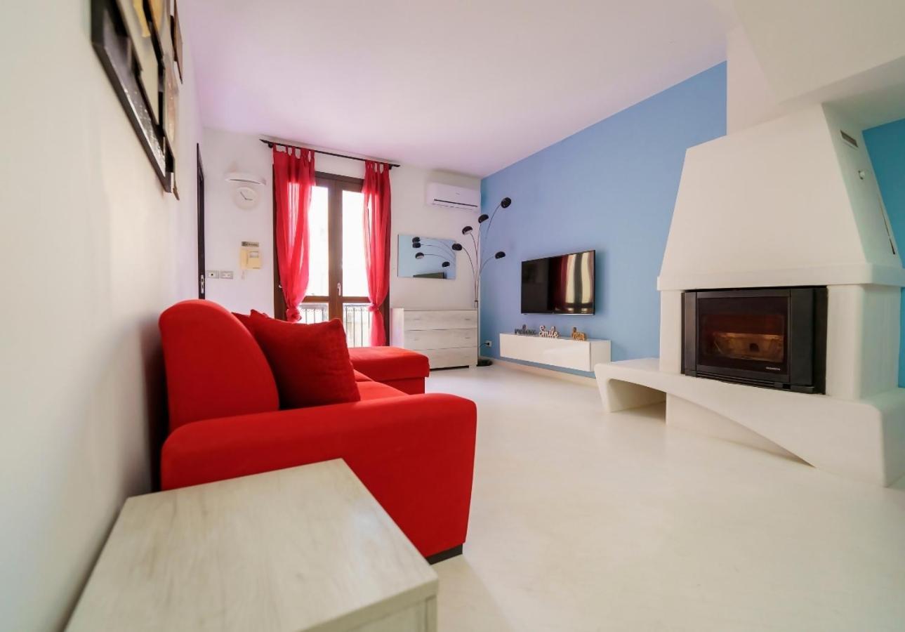 Guest Friends Apartment ตราปานี ห้อง รูปภาพ