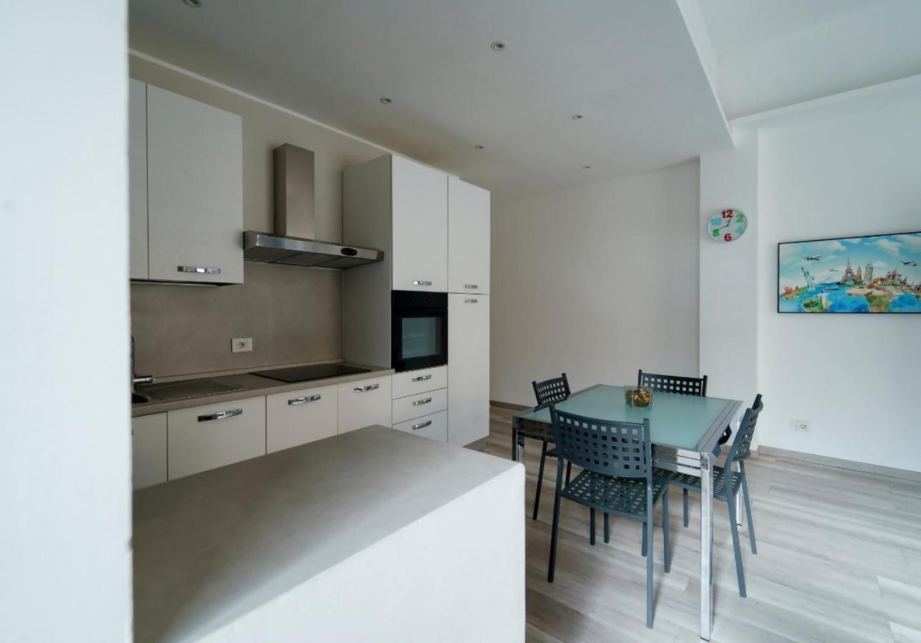 Guest Friends Apartment ตราปานี ห้อง รูปภาพ